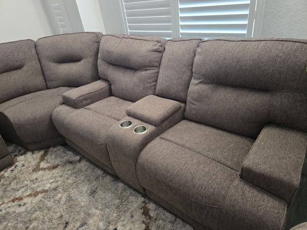 Powered Recliner Sectional 1
