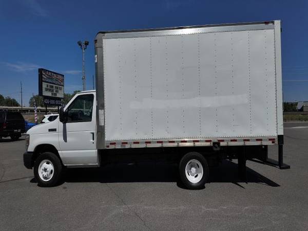 2019 Ford E-Series Cutaway E-350 DRW 158 WB - $13.990 (Billings, MT)63442843897475123