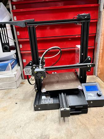 Creality Ender 3 Pro (with upgrades) 1