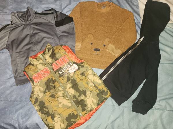 4pc Boys clothing 1