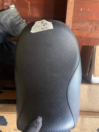 Dyna seats 1