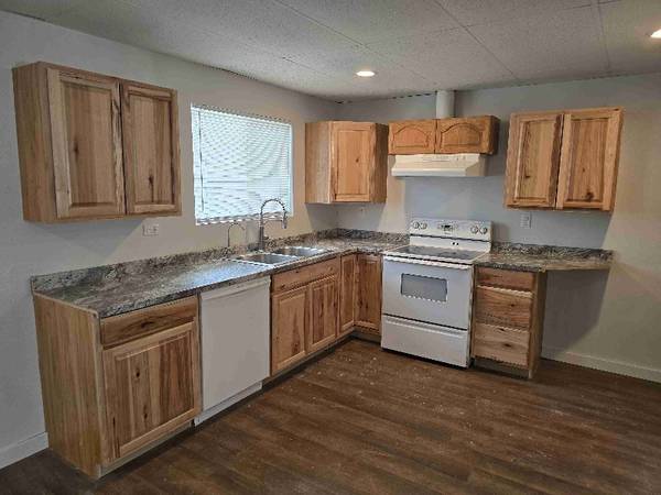 $2500.00 / 3br - 1300ft2 - Charming House in Stevensville| $2500/mo63657027207171120