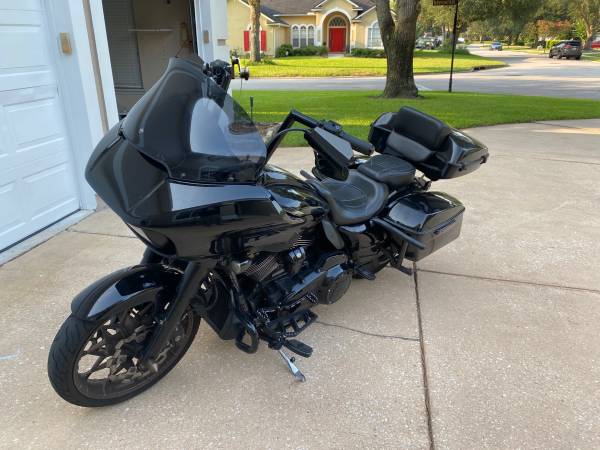 Roadglide ST 1