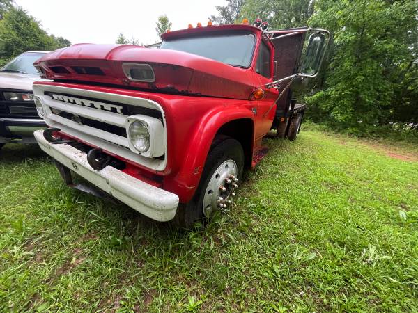Camioneta Chevrolet C60 de 1966 con plataforma plana - $6,500 (Jackson)63620737454209121