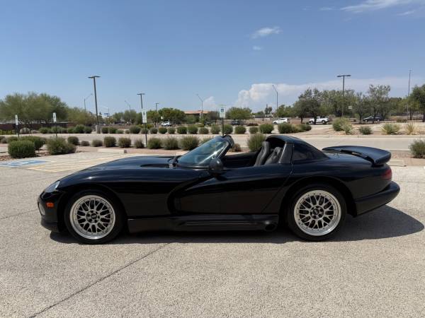 1994 Dodge Viper RT/10 - Llantas BBS - Solo 17 mil millas - Informe CarFax limpio - $39,95063470594433537123