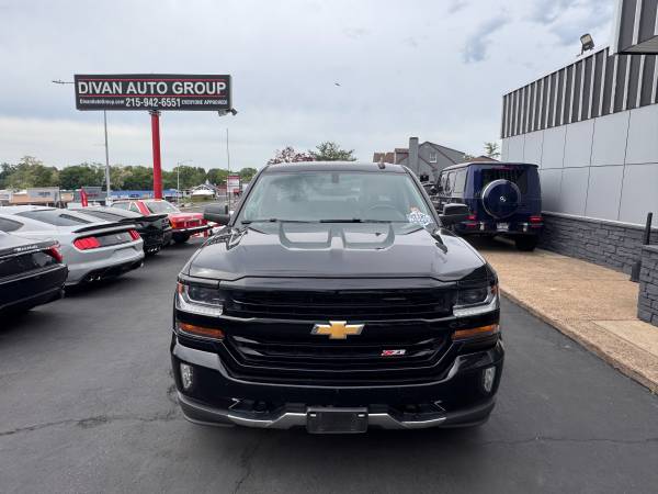 2018 Chevrolet SILVERADO 1500 Z71 - Photo 2