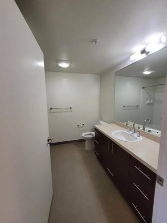 $1,995 / 1br - 717ft2 - Ask About Our ARCH Homes!! (Redmond)63688497682819124