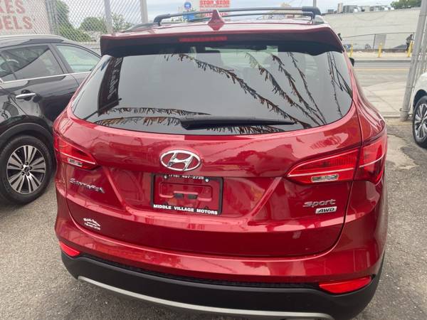 Wow! A 2015 Hyundai Santa Fe Sport with 90,441 Miles-queens - $10,995 (Middle Village)63614563726211124
