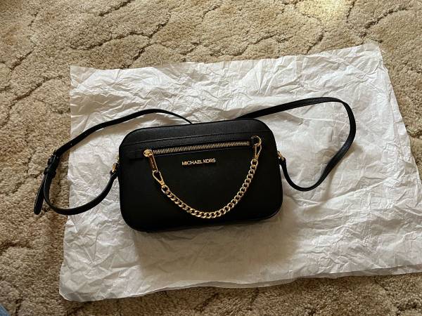 Michael Kors 1