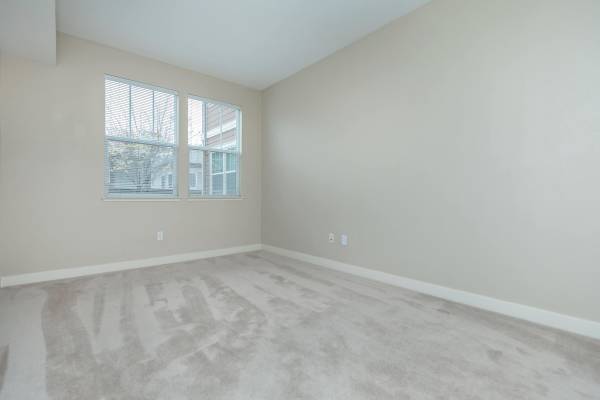 $2,920 / 2br - 898ft2 - 2bd 2ba, Microwave, Assigned Parking (alameda)63861102590851124