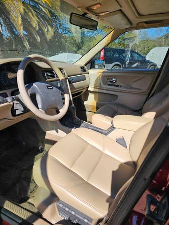 2000 Volvo S70 GLT Sedán - $2 (santa rosa)63473058549763124