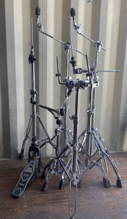 Tama Hardware Stands 1