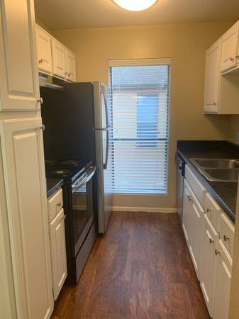 $1,339 / 1br - 669ft2 - 1BD 1BA, Pond Views, Screened-In Patio/Balcony63976136047234122