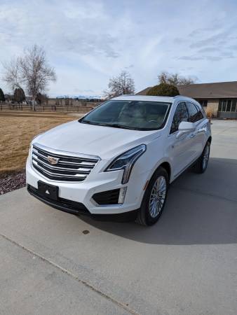 2018 Cadillac XT5 Premium Luxury 1