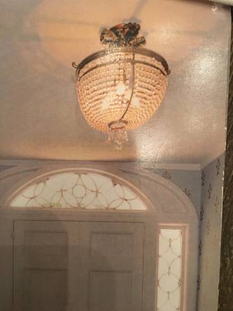 Crystal chandelier 1