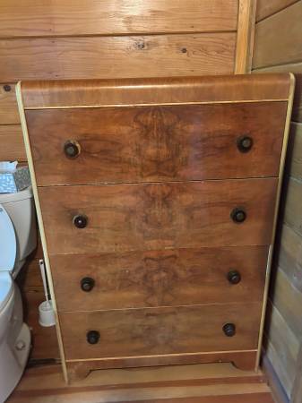 Vintage wooden dresser 1