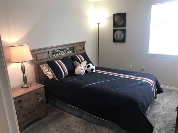 $1,575 / 2br - 900ft2 - 2 Months Free! Popular 2x1 Floor Plan – Great Value, Great Layout! (Wilsonville)63820763121793124