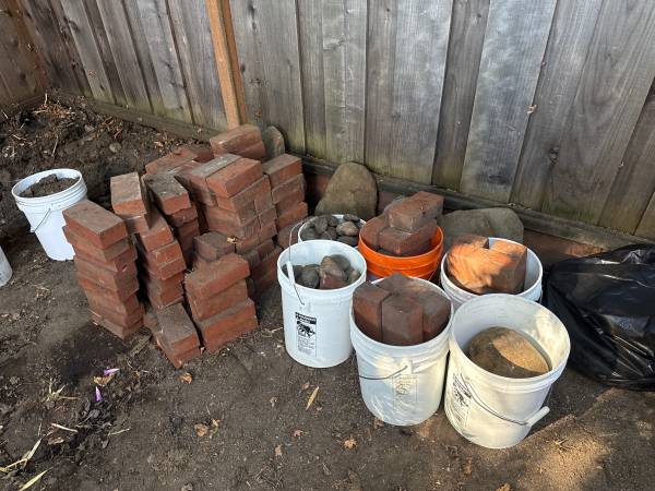 Red bricks for sale 1