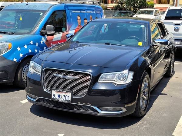 *2016 Chrysler 300 ( Future CDJR  de Concord : LLAME (925)233-7848 ) - $10,488 (Precio reducido para venta rápida, ¡todos los créditos aceptados!!!)63654698892929121