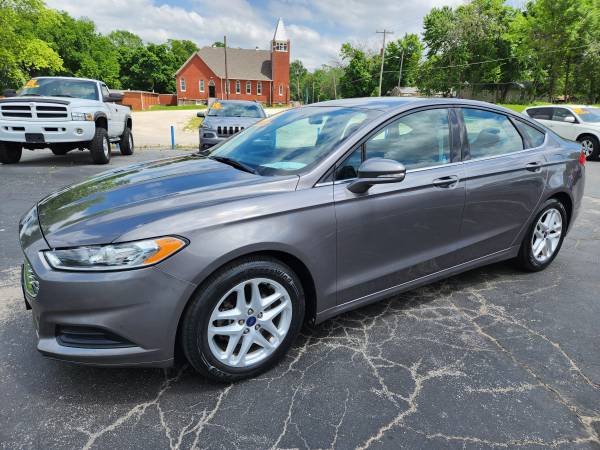 2013 Ford Fusion SE !!! Price drop !!!! - $7,950 (102 e. Nichols Spring Hill ks)63621941711363121