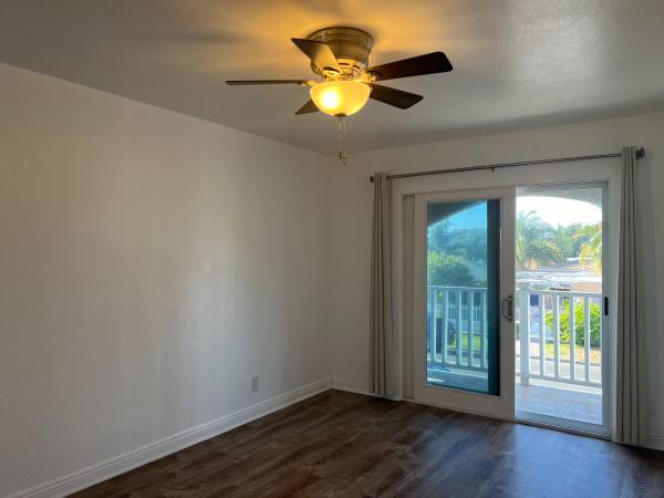 Room for Rent with Shared Bathroom 1