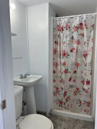 $1,200 / 1br - Room for Rent (Chula Vista)63845975230593122