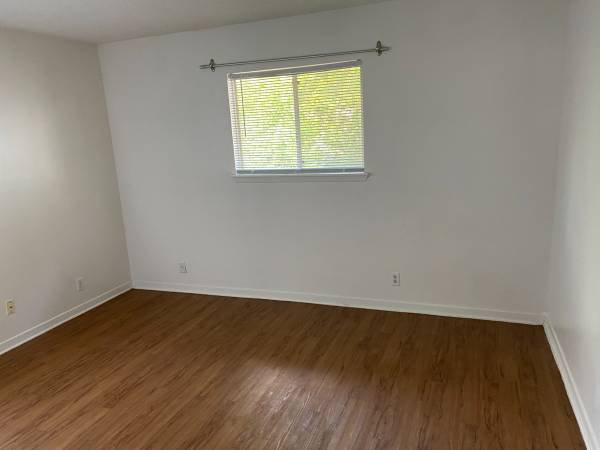 $900 / 3br - 🎹 Spacious South Austin Room – 4 Min Walk to Central Market Westgate (South Austin Westgate)64046031854209120
