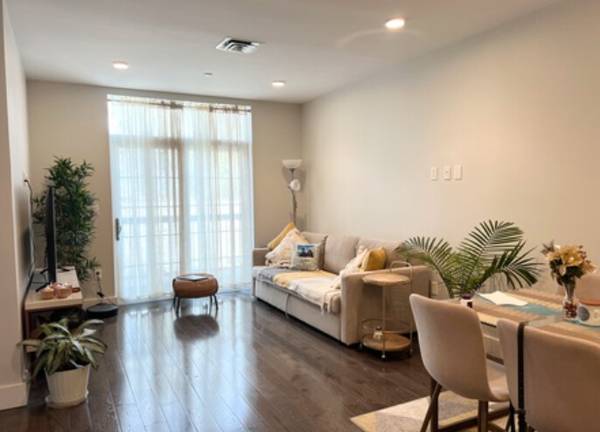 $3,100 / 1br - Gorgeous 1.5 bed 1 bath condo in Somerville w/ laundry in unit!! (Prospect Hill)63802096767105120