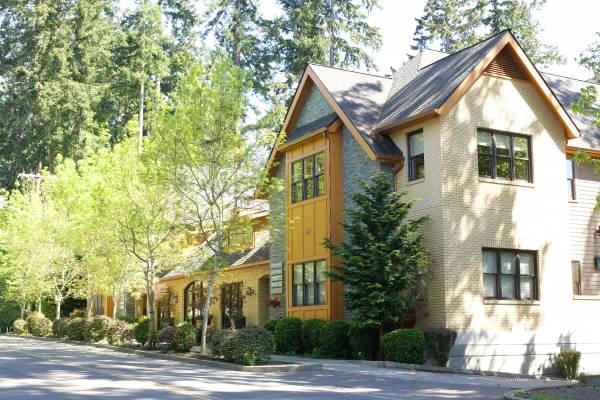 $740 / 300ft2 - Large Office for Therapist or Psychologist on Bainbridge Island (Bainbridge Island)63874304141059120