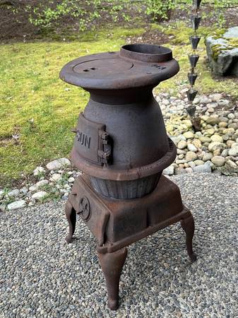Antique King Stove & Range Co. Model Sun No. 40A Wood Stove - $220 (Mill Creek)63470982150145124