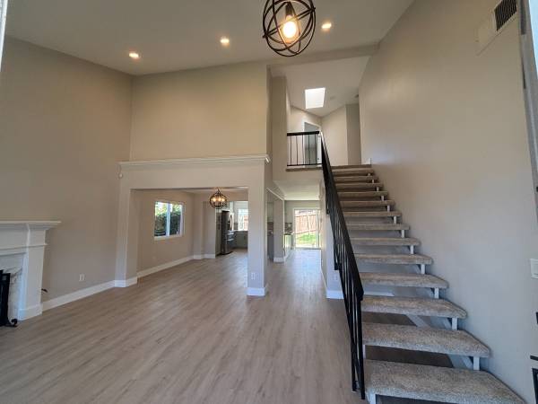 $4,500 / 4br - 1797ft2 - Bright & Upgraded 4BD/3BA Rental in San Marcos! (San Marcos)63865930589315122