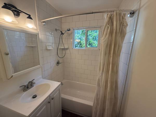 $1,400 / 1br - 408 North J #A (Lompoc)63663819212163124