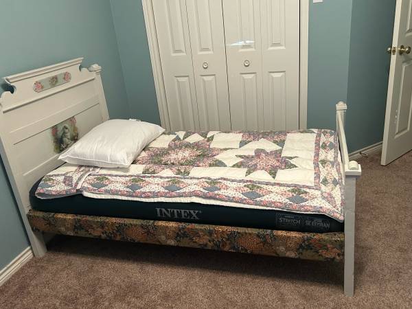Twin size bed - $110 (Denison)63443514837379122