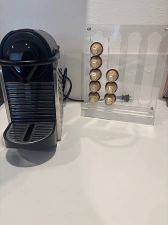 Nespresso Pixie Coffee Maker 1