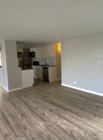 Beautiful Newly Renovated 2bd/2bth 1