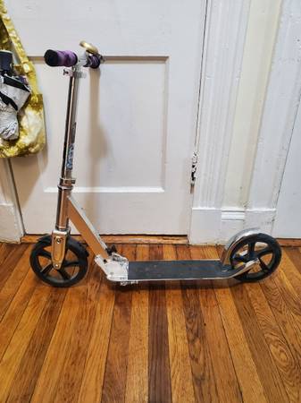 Folding kick scooter 1