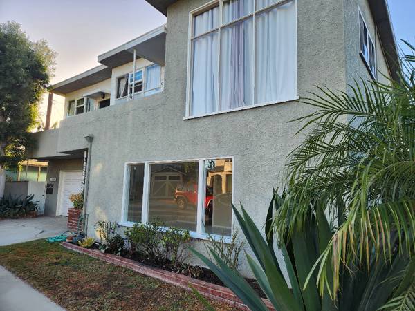 $3950.00 / 1br - 800ft2 - SEAL BEACH 1 BED 1 BATH63998004349443122