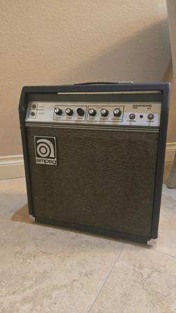 Ampeg GU-12 1
