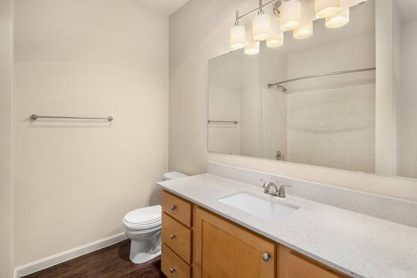 $2,496 / 3br - 1302ft2 - Why wait, Book a tour now (Mill Creek)63874307480321121