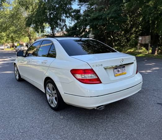 2008 MERCEDES BENZ C300 SPORT 4MATIC - $4,500 (Staten island)63618004275713124