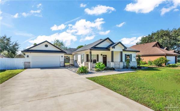 $250,000 / 3br - 1565ft2 - Amazing Home in Weslaco (Weslaco)64198887377793120