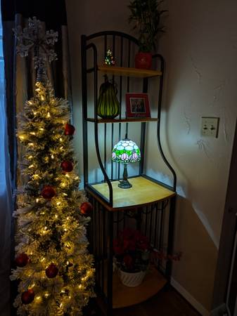 Bakers Rack / Shelving 1