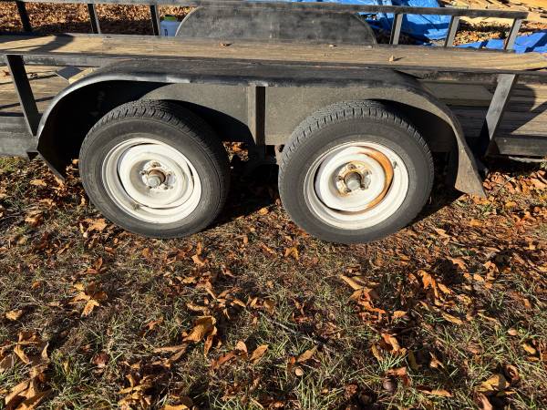 custom trailer tires 1