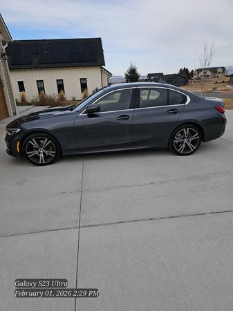 2021 BMW 330i xDrive 1