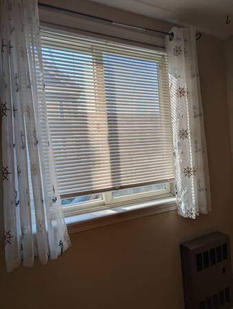 $1,600 / 1br - 0640ft2 - 1 dormitorio con calefacción y estacionamiento (Salem)63951148722178121