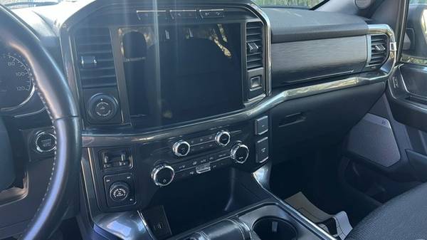 2021 Ford F-150 XLT 4x4 - Photo 6