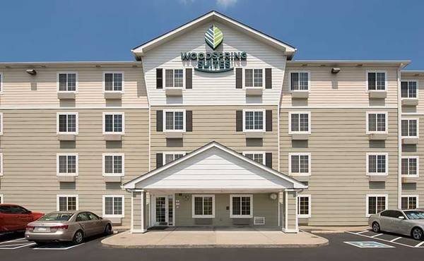 Evansville Clean Safe And Budget - Room for Rent