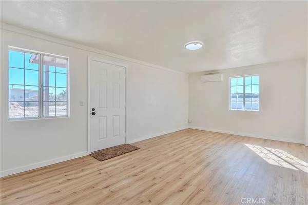 $2,095 / 3br - 1100ft2 - RENTO CASA 3 RECAMARAS 2  BAÑOS EN BARSTOW CA 92311 (BARSTOW CA)63686192290049122