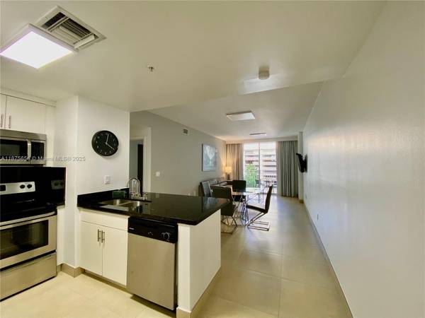 $2,600 / 1br - 640ft2 - Furnished 1bd Apartment in Fortune House, Brickell (Brickell, Miami)63983675070210124