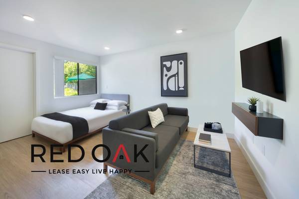 $1,325 / 189ft2 - Relaxing Private Suite w/ Laundry, Pool & On-Site Maintenance! (West Hills)63857624195331124
